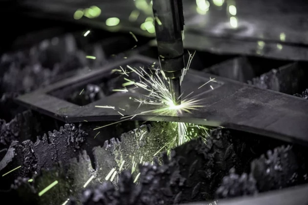 how much air does a plasma cutter need